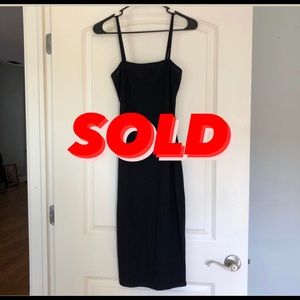 SOLD Black midi bodycon 🖤